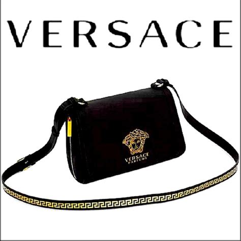 versace tasche echtheit|versace bag authenticity.